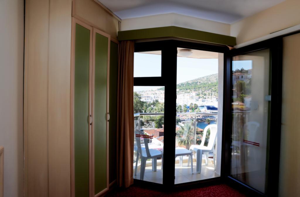 Ridvan Hotel Cesme Bagian luar foto