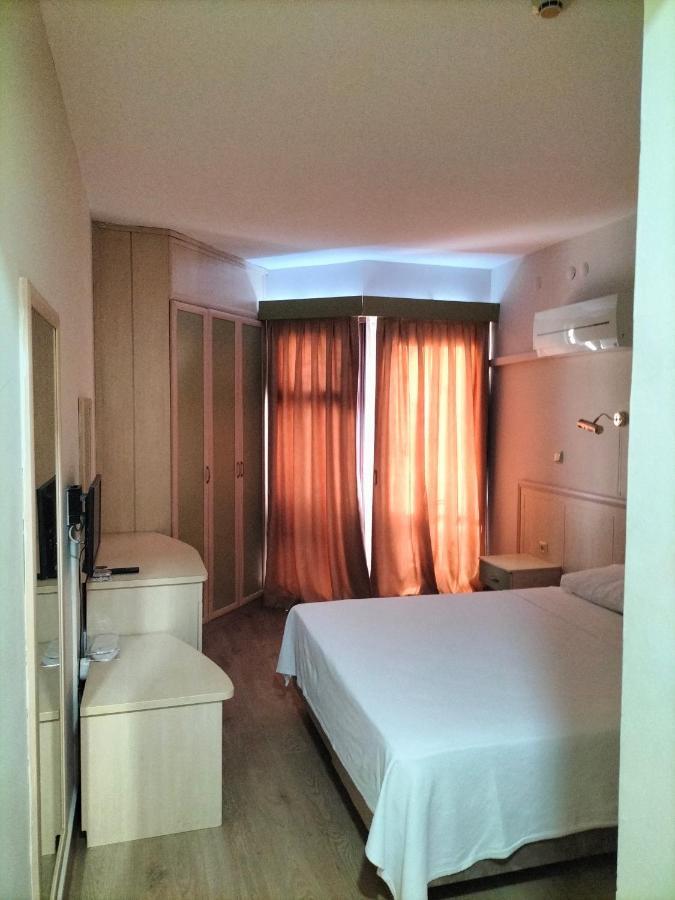 Ridvan Hotel Cesme Bagian luar foto