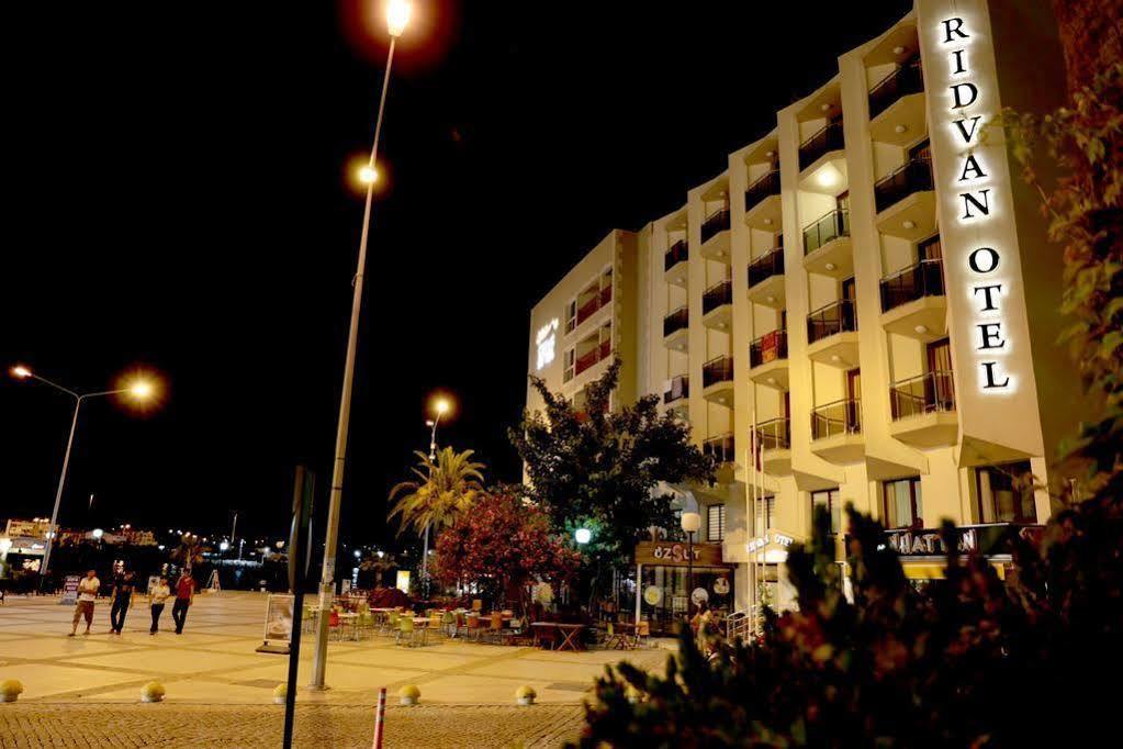 Ridvan Hotel Cesme Bagian luar foto